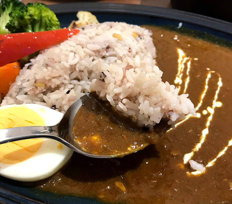リル野菜の15穀米カレー写真